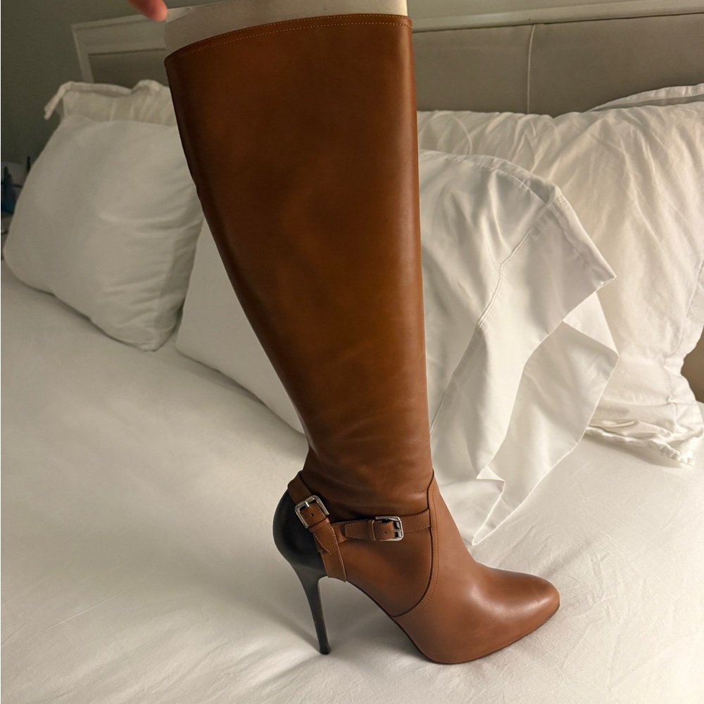 Ralph Lauren -Gorgeous Brown Leather Boots. Excellent condition. Size 10B